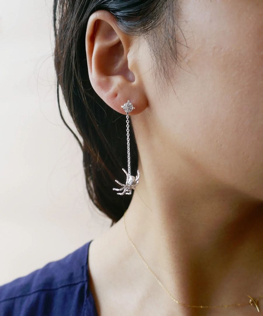 気まぐれ値下げ 極美品 e.m. 蜘蛛 くも ピアス 0502-AP78 - メルカリ