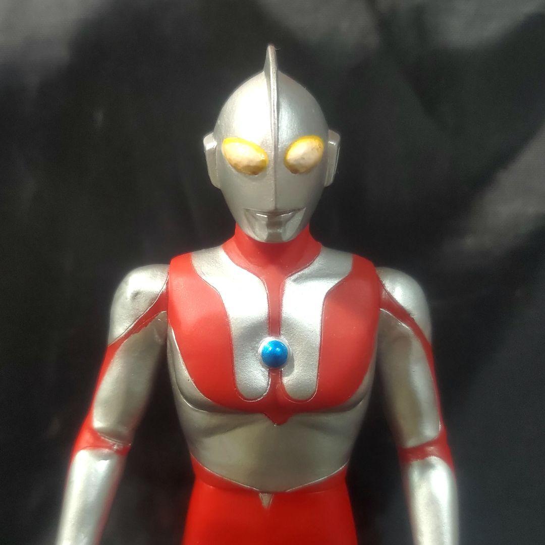生産終了】初代ウルトラマン(2000) ヒーローソフビ800 - メルカリ