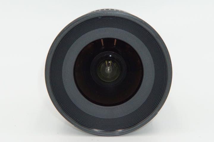 Tamron SP 10-24mm f/3.5-4.5 Di-II Canon用