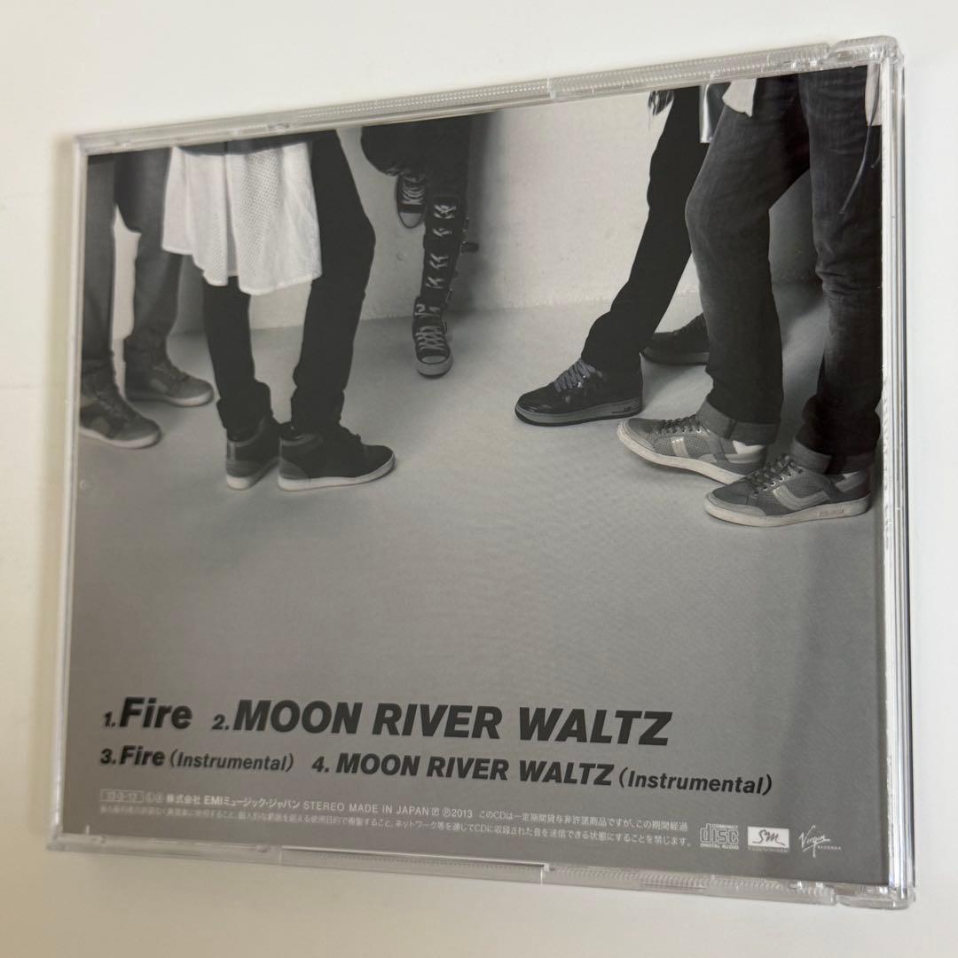 公式 SHINee ジョンヒョントレカ / ステッカー入り Fire CD - メルカリ