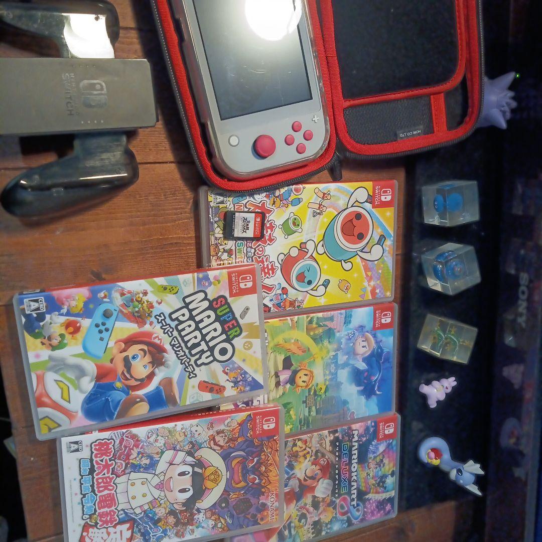 Nintendo Switch Lite 本体とゲームソフトセット Nintendo Switch™ Lite: Hyrule Edition with Bonus Nintendo Switch