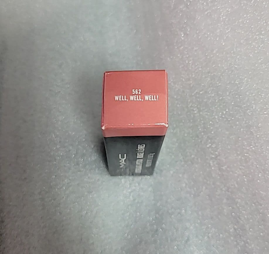 新品 562 WELLWELLWELL LUSTREGLASS - メルカリ