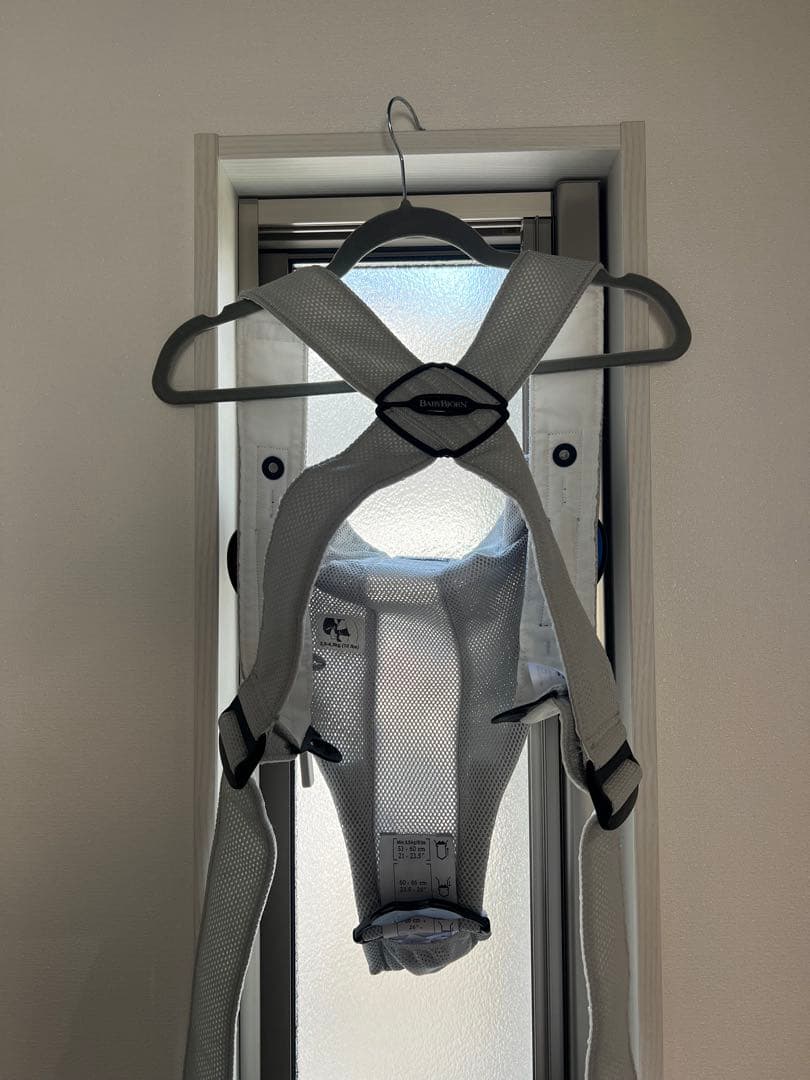 BABYBJÖRN 抱っこ紐 グレー メッシュ - メルカリ