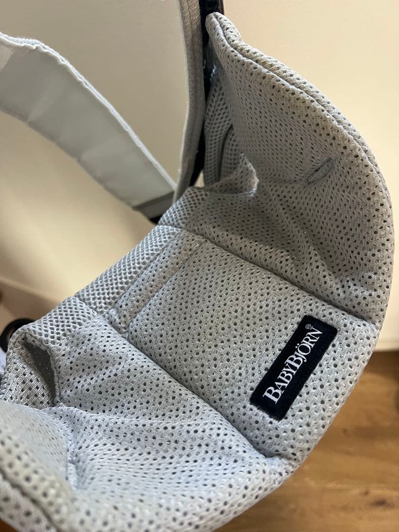 BABYBJÖRN 抱っこ紐 グレー メッシュ - メルカリ