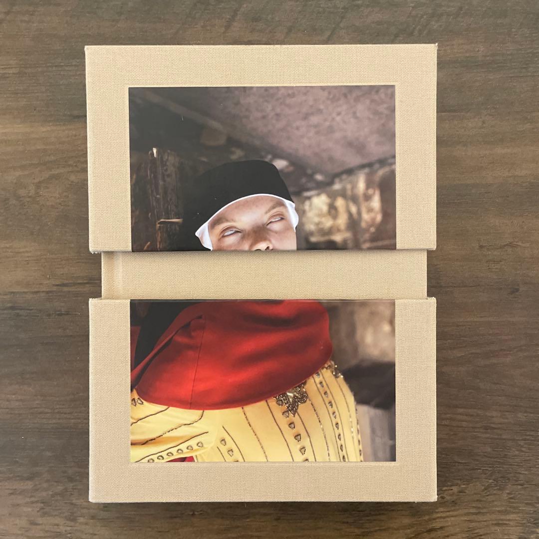 Gucci Oviparity by Yorgos Lanthimos グッチ 392896.jpg