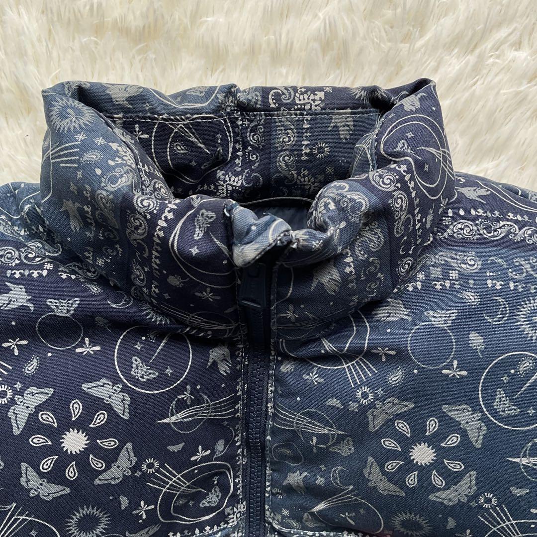 美品✨リーバイス ダウンジャケット ペイズリー 総柄 バンダナ M