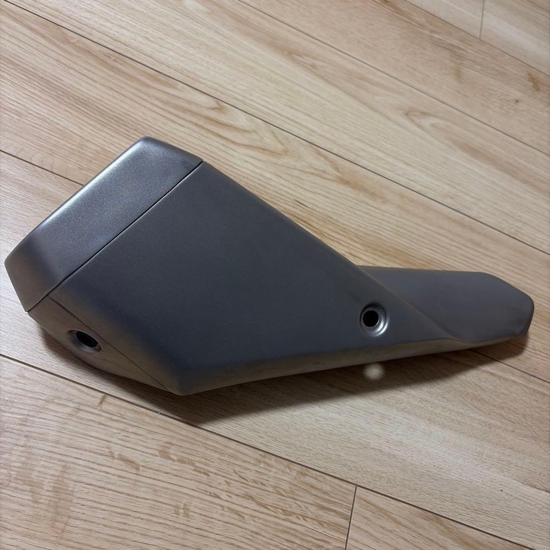 CB650R/CBR650R 2019年式マフラー　ヒートガード 並行輸入品 ホンダ CBR650R CB650R 2019-21用カーボン排気カバー