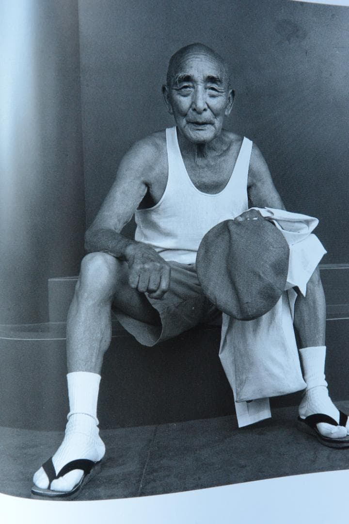 王たちの肖像－浅草寺堺内】鬼海弘雄 帯付 大幅に値下げしました