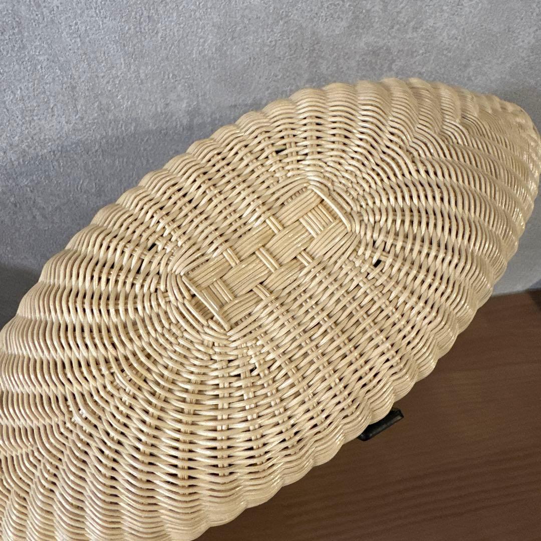 極美品 DES PRES デプレ ラタンハンドバッグ 定価30800円 - メルカリ