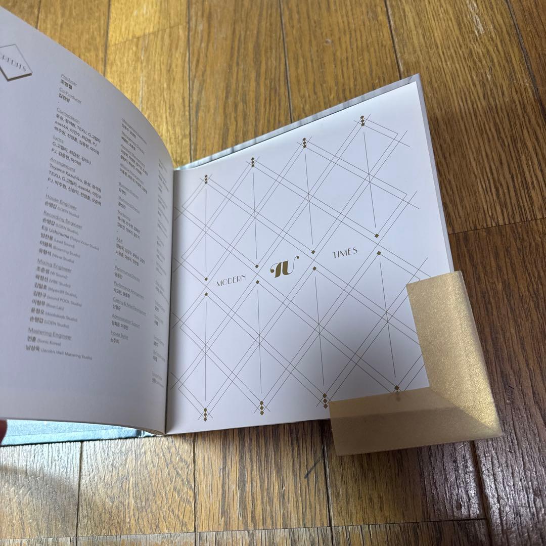 IU modern times CD アルバム限定版】MODERN TIMES Special Edition IU