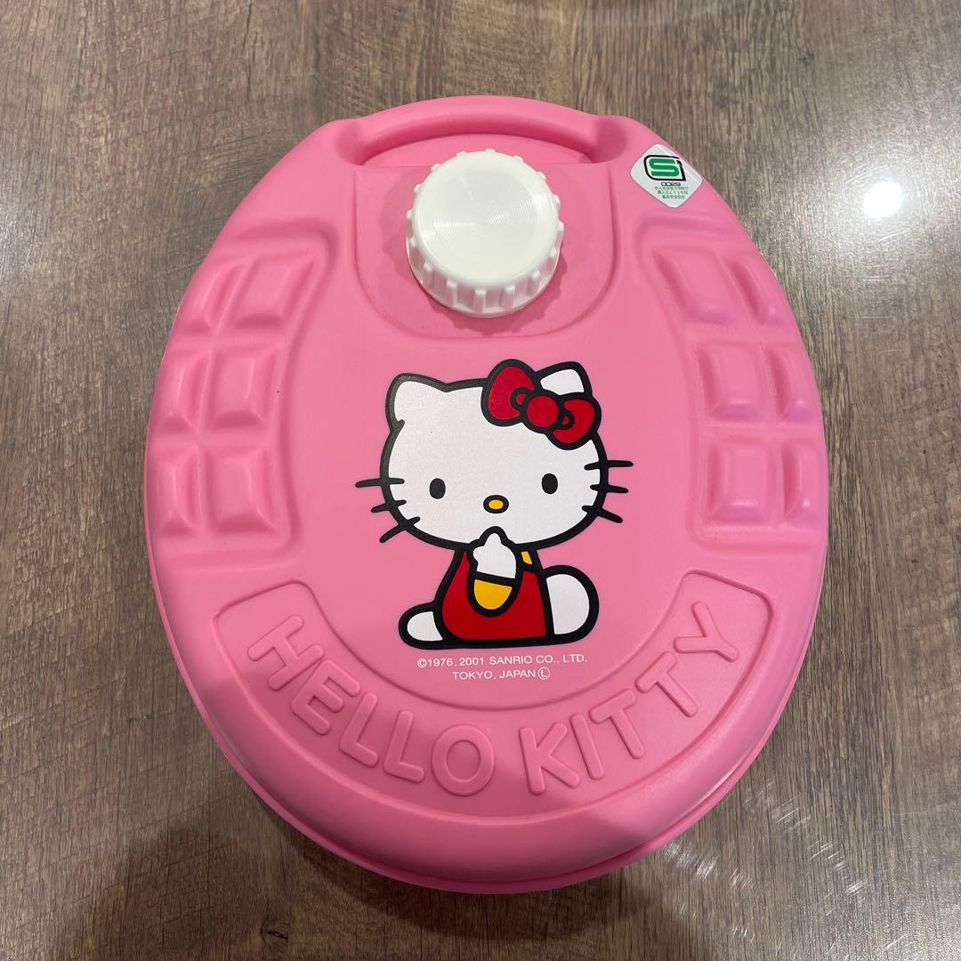 美品】未使用 ハローキティ 湯たんぽ カバー付き - メルカリ