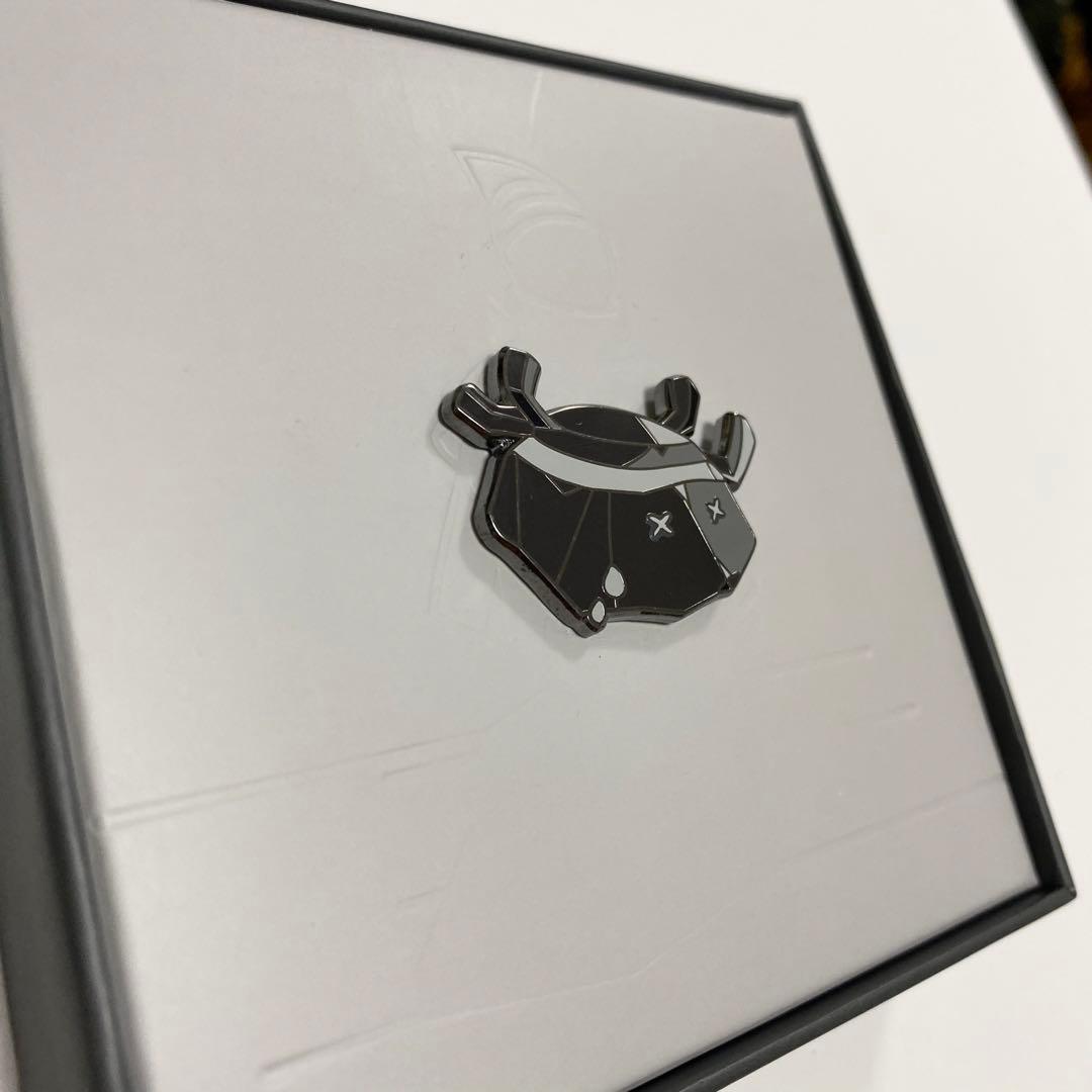 sky星を紡ぐ子どもたち 【ひっくり返り闇の蟹】 ピンバッジ 連携済