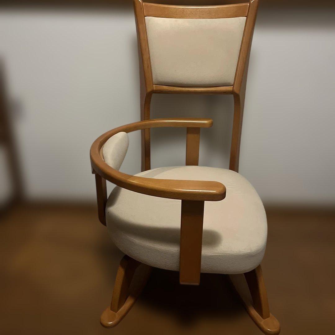 起立木工 座面回転式 ダイニングチェア