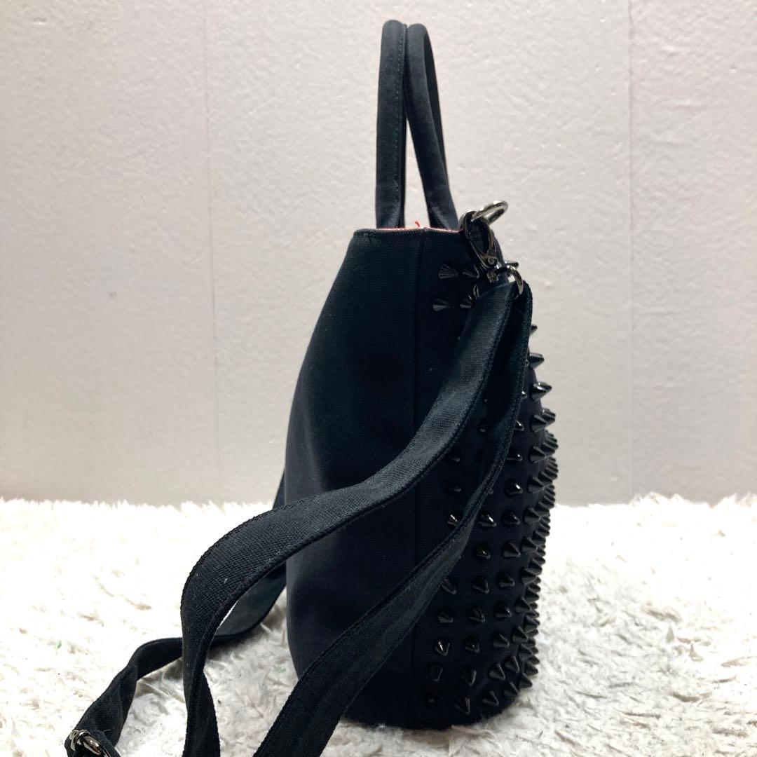 美品 希少！クリスチャンルブタン トートバッグ 2way A4可 スタッズ 黒