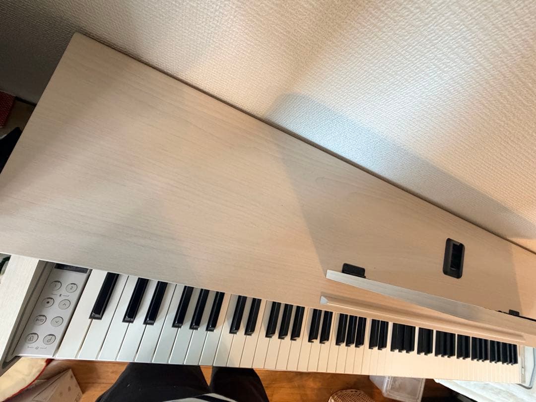 美品】 KAWAI CN201A 2022年12月購入品 ホワイト 椅子無し