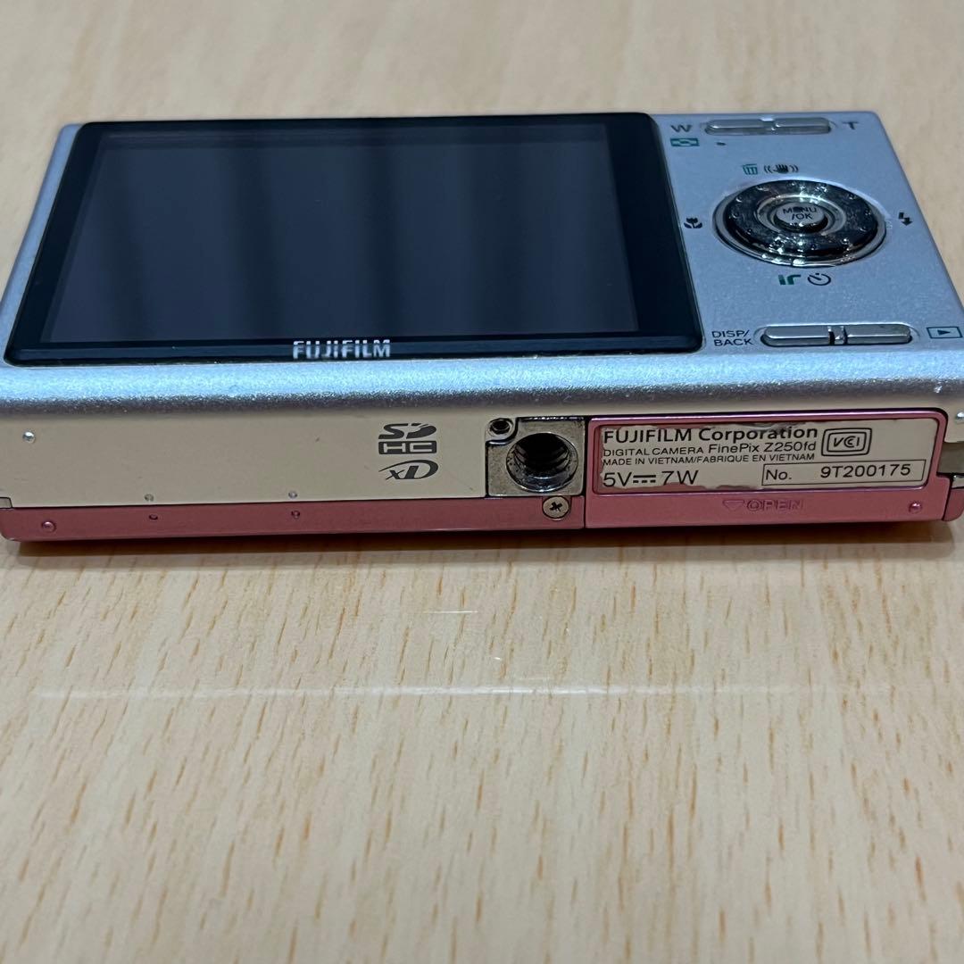 富士フィルム FINEPIX Z250fd ピンク デジタルカメラ ジャンク - メルカリ