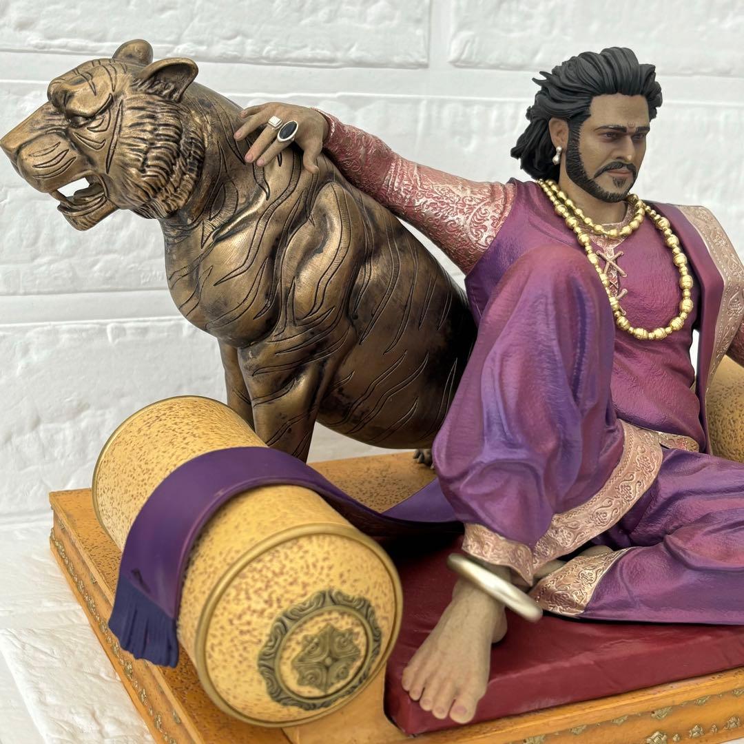 超希少 激レア バーフバリ フィギュア 1/6スケール Baahubali - メルカリ