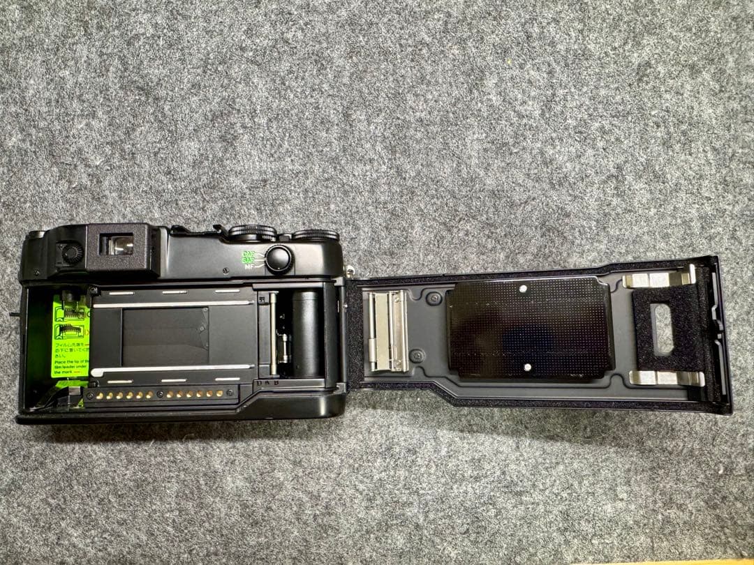 超美品】CONTAX G2 ブラック+本革カメラケース+ケーブルスイッチ