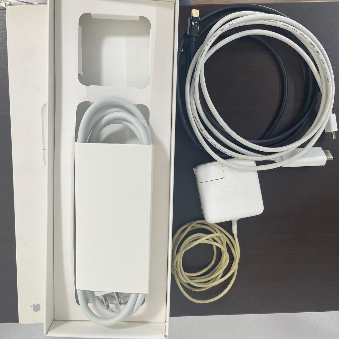 Apple Macbook Air 13.3inch A1466 シルバー