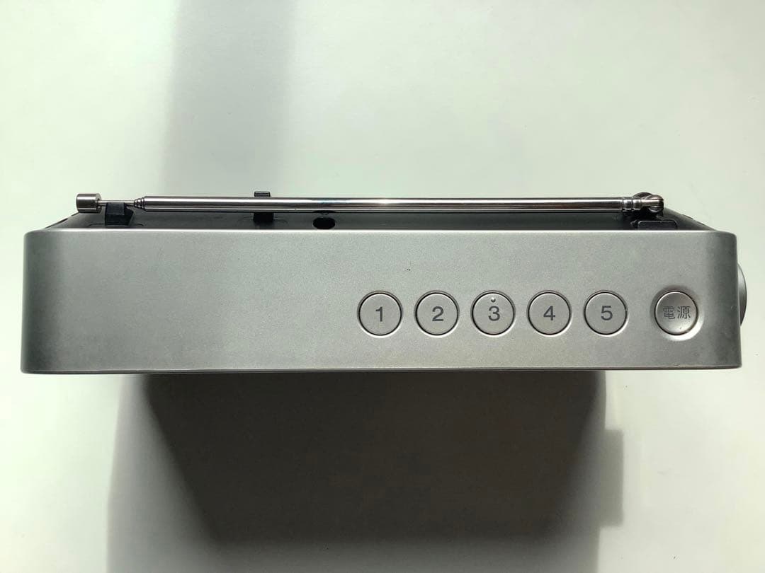 z542]ソニー PLLシンセサイザーポータブルラジオ ICF-M780N