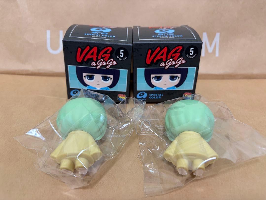 VAG a GoGo あのちゃん SPECIAL COLOR 2体セット - メルカリ