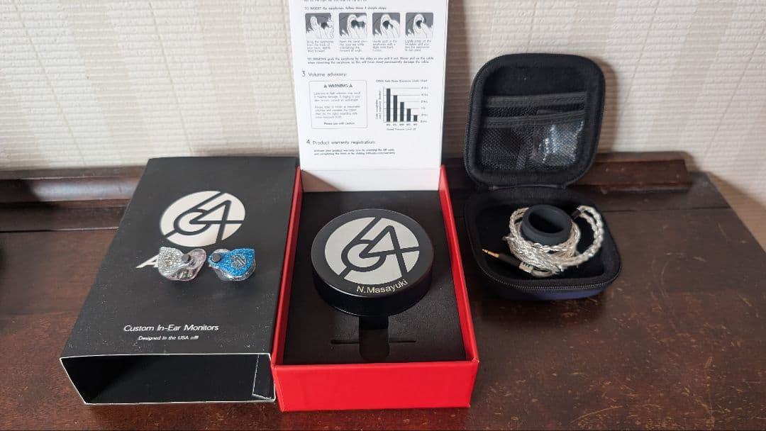 【大特価！】 64audio N8 カスタムiem ケース付き 大特価！】 64audio N8 カスタムiem ケース付き