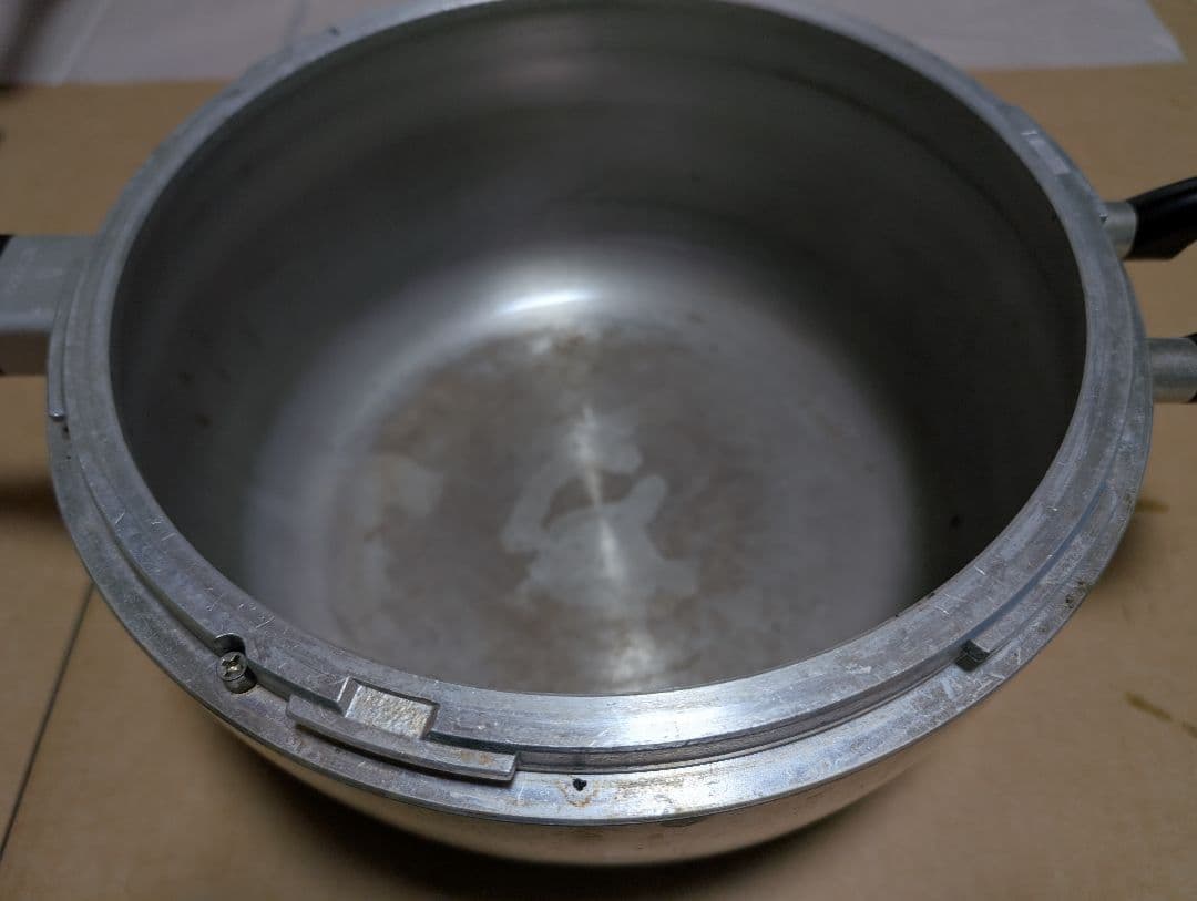 ヘイワ 平和 圧力鍋 6.0L マジックブラウン MB-623