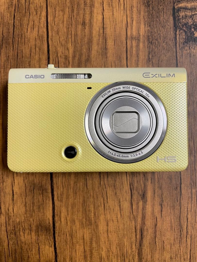 美品 CASIOカシオ デジカメ エクシリムEX-ZR70 yellow黄色 - メルカリ