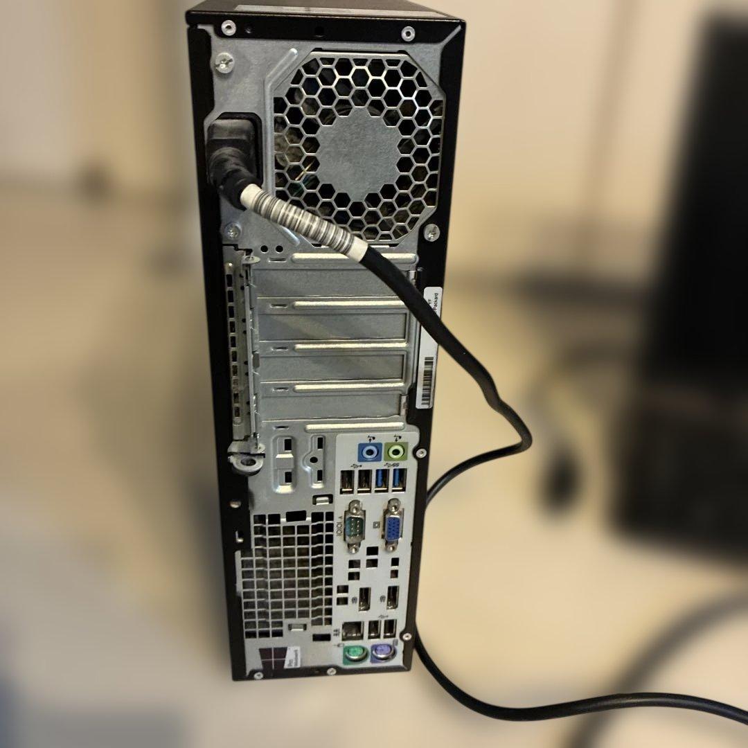 パソコン本体 Windows10 キーボード 液晶ディスプレイ マウス - メルカリ