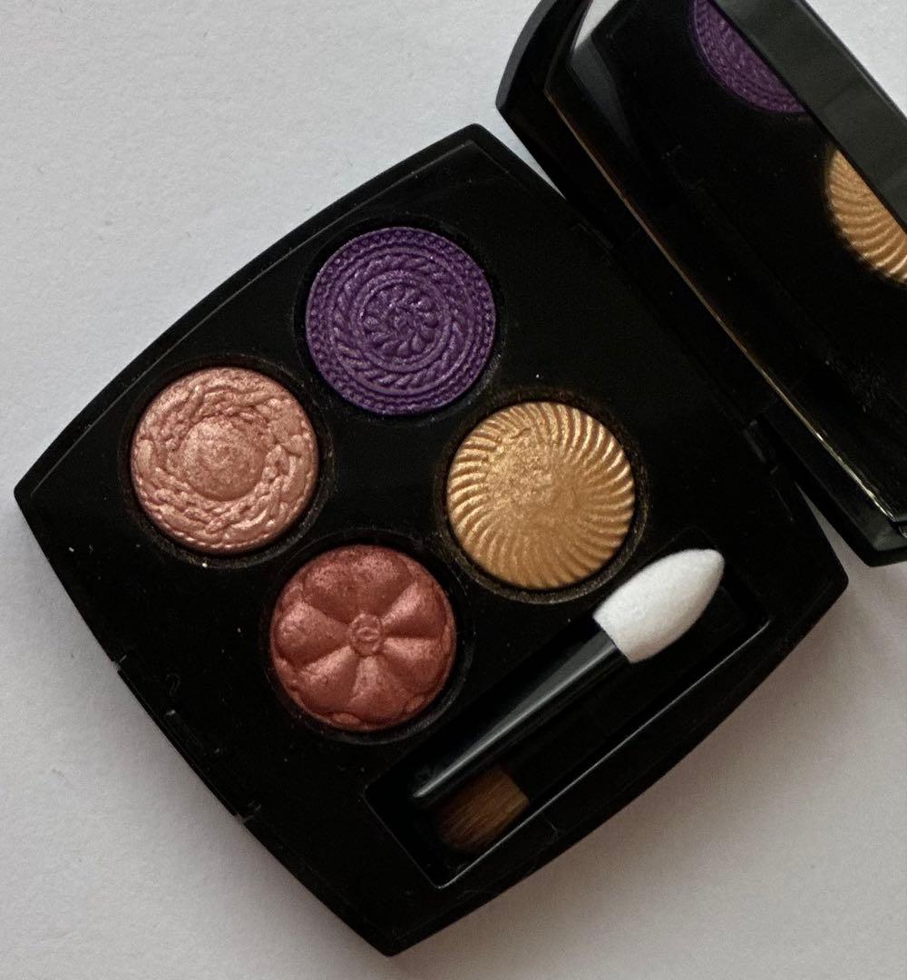 CHANEL シャネル レ キャトル オンブル ブトン 239 限定品 CHANEL/シャネル 人気アイシャドウ 「レ キャトル オンブル ブトン