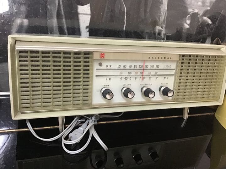 昭和レトロ 真空管ラジオ ナショナル - メルカリ
