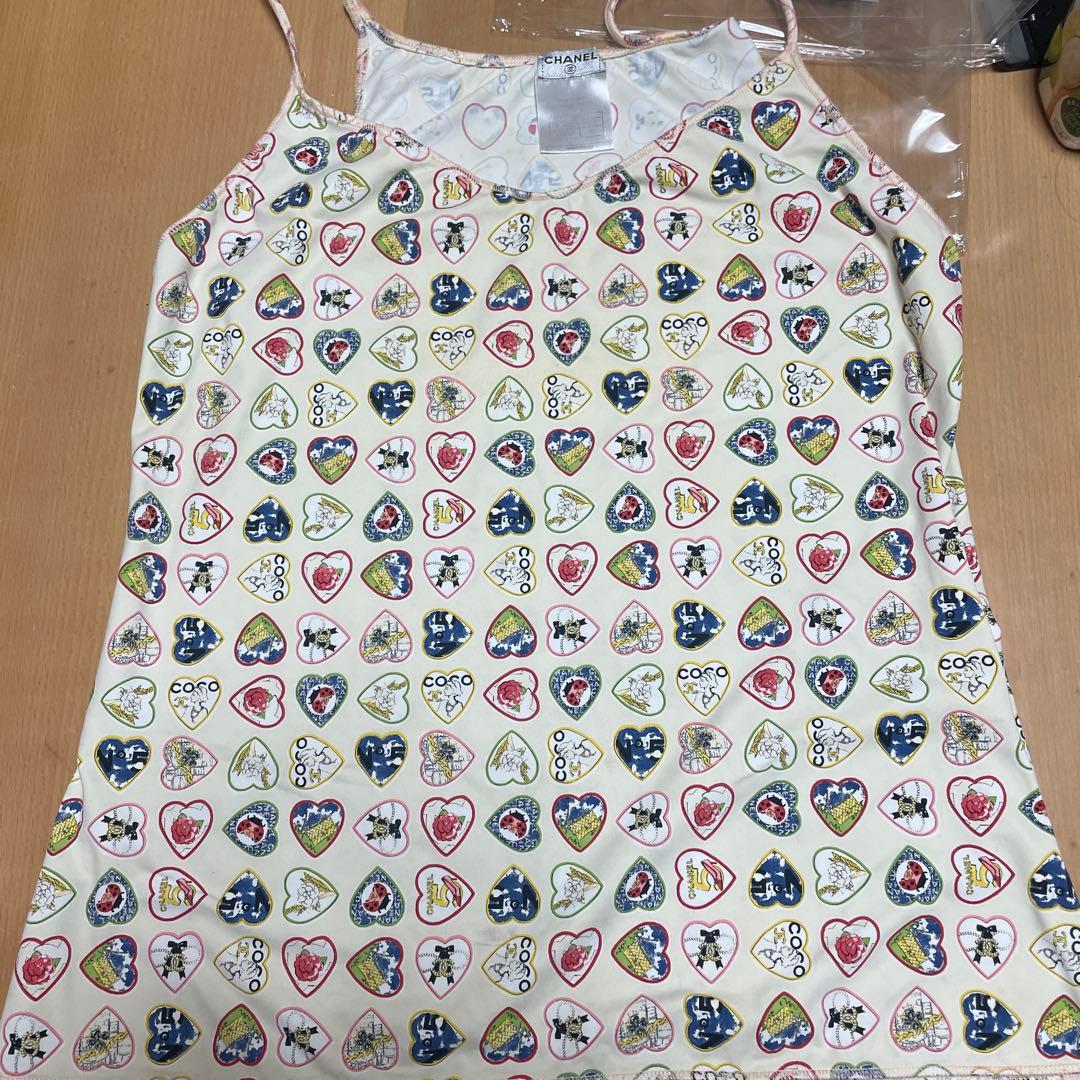 CHANEL ハートアイコン柄キャミソール　シャネル　バレンタイン　総柄　06P CHANEL（シャネル） P28222 キャミソール バレンタイン 総柄 ピンク系