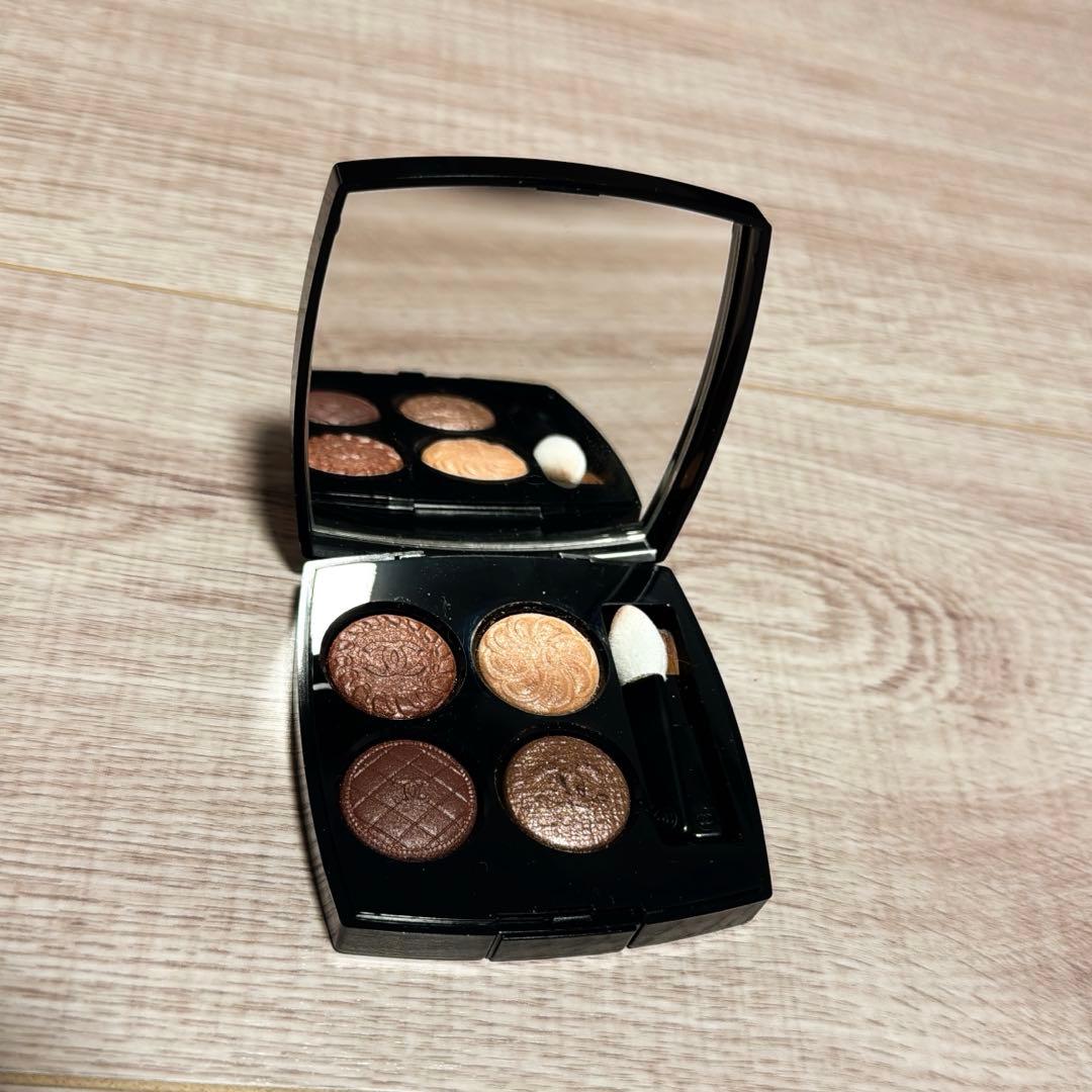 CHANELレキャトル オンブル ブトン 219 ブトンクチュール - メルカリ