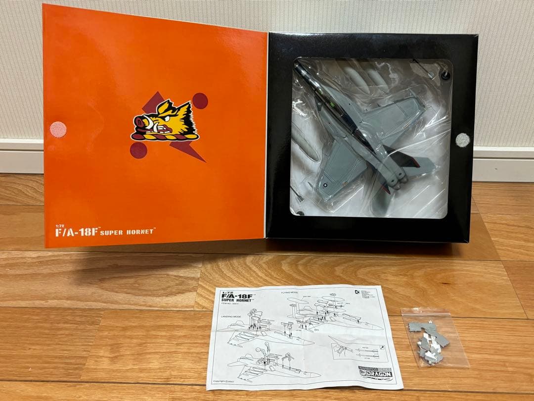 ドラゴン 1/72 F/A-18F SUPER HORNET VFA11 訳あり - メルカリ