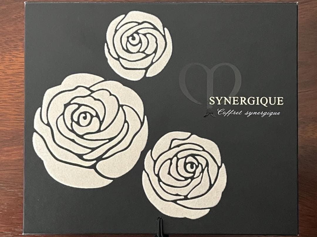 ◇クレドポーボーテ コフレ シネルジック ローション サボン クリーム