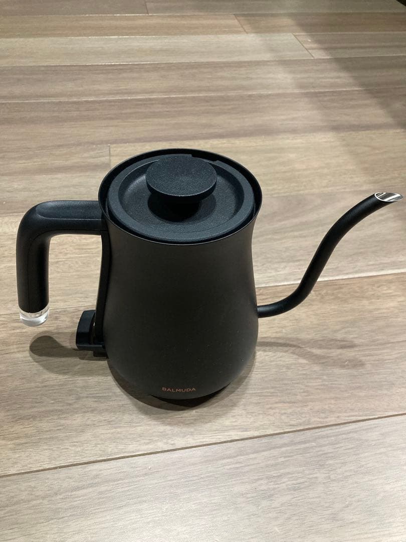 バルミューダ ザ・ポット 0.6L ブラック K07A-BK