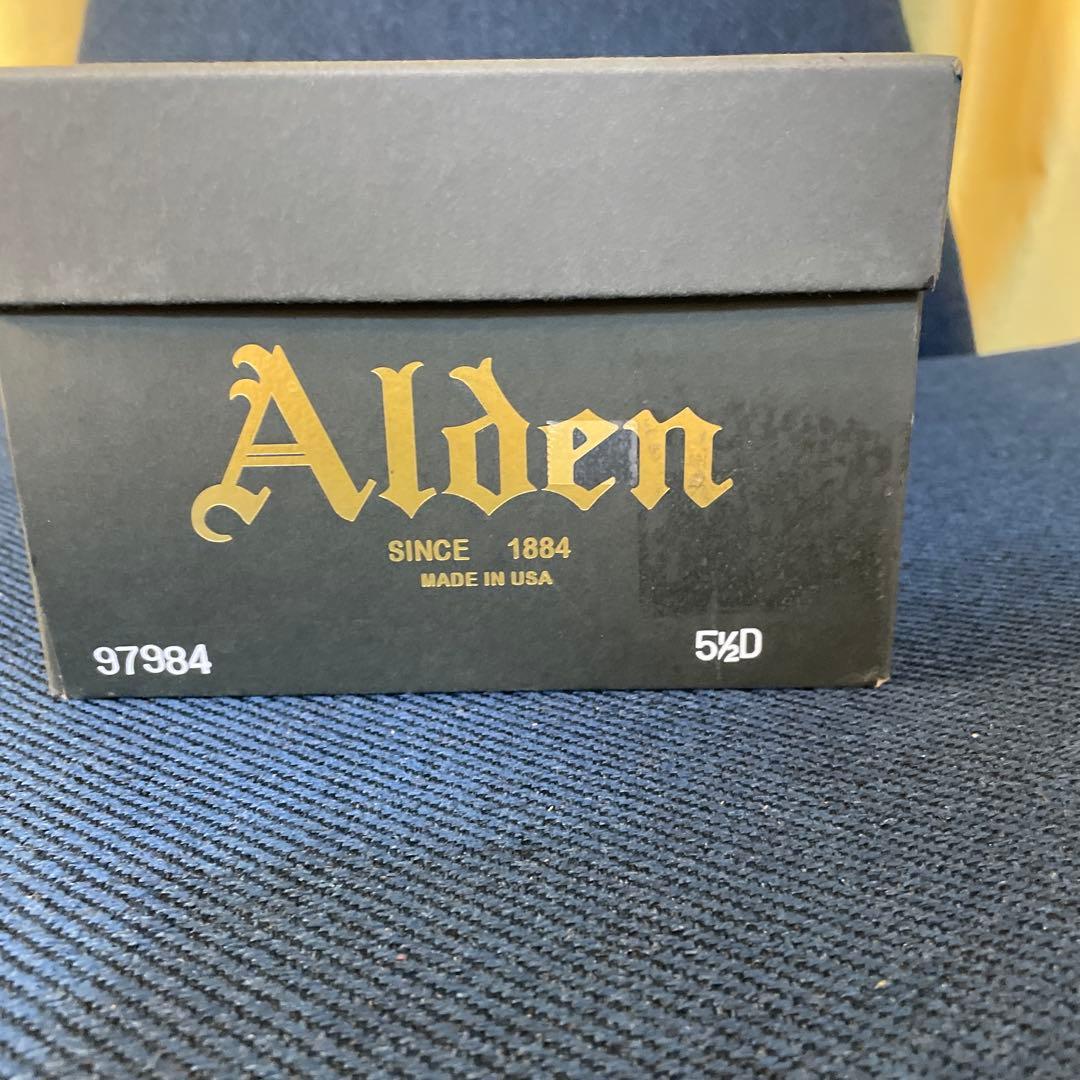 極美品 オールデン ロングウイングチップ 黒 クレープソール 5ハーフ