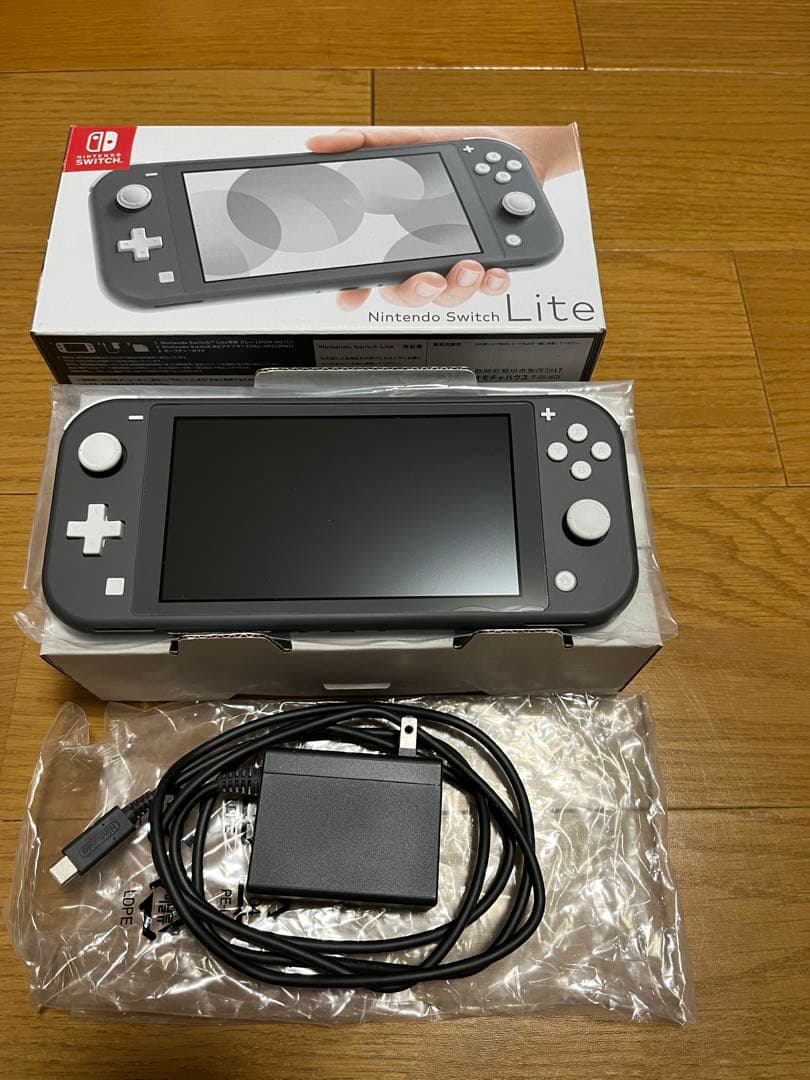 Nintendo Switch Lite グレー箱、充電器付き