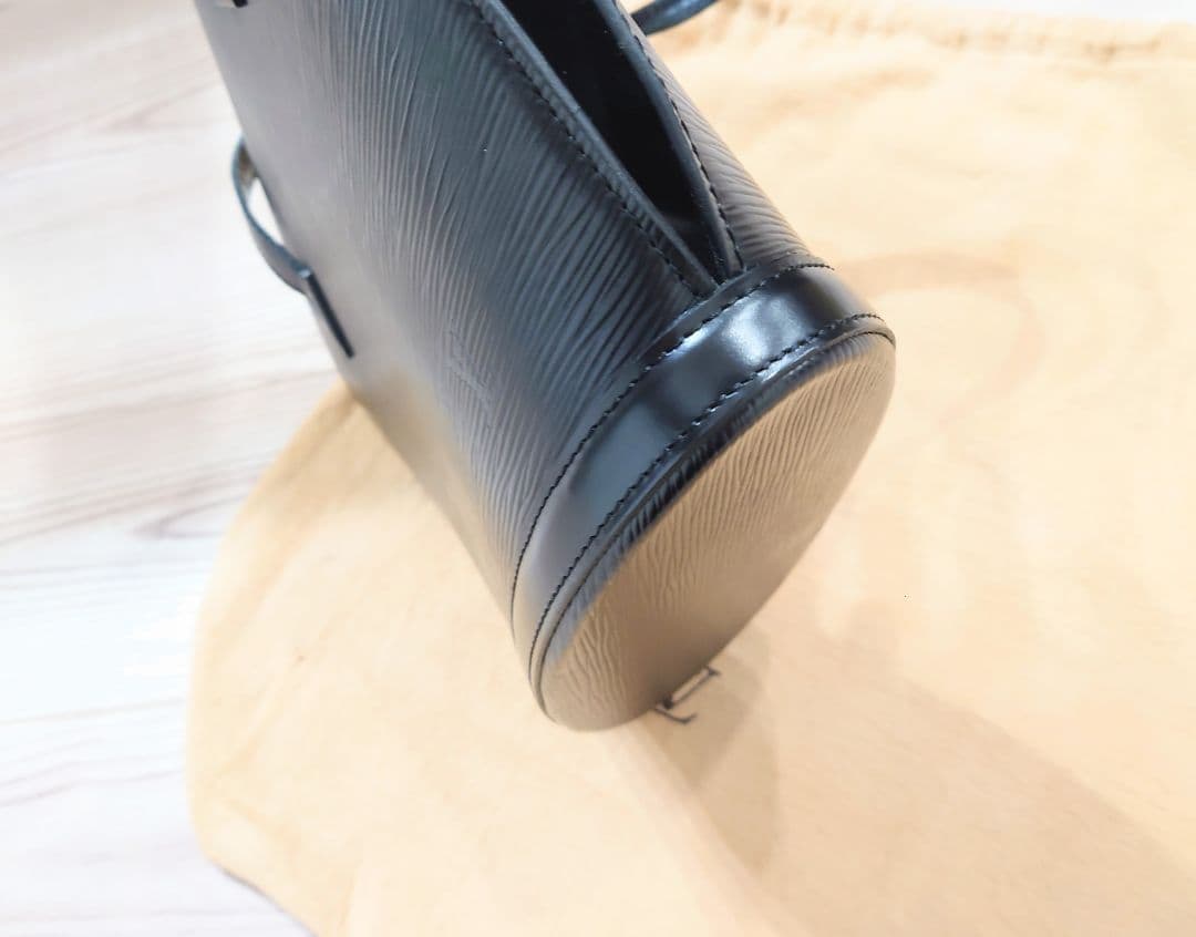 週末セール!ルイヴィトン サンジャック エピ ノアール 黒 - メルカリ