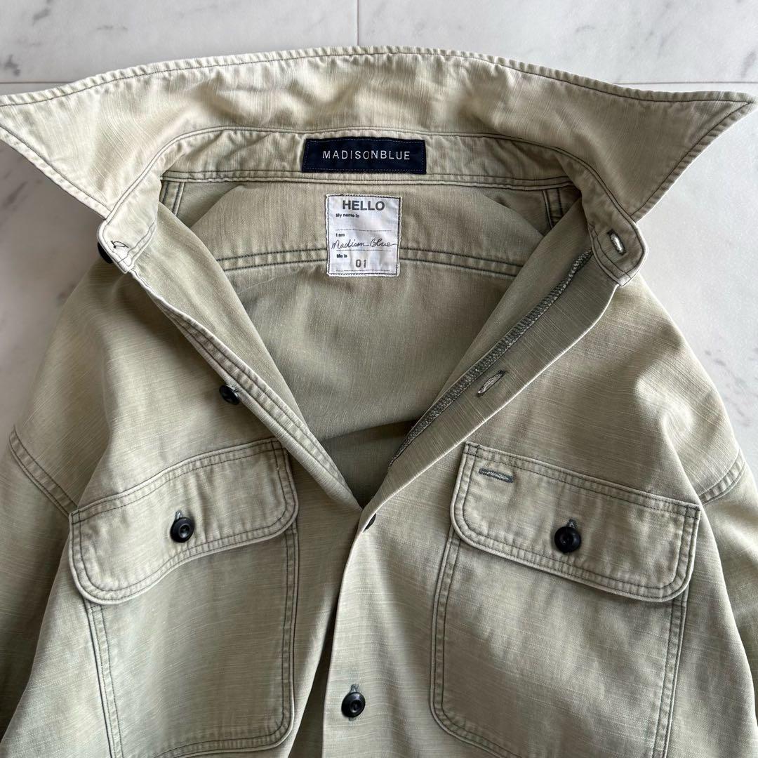 美品 マディソンブルー 01 ハンプトン バッグサテンシャツ◇カーキ