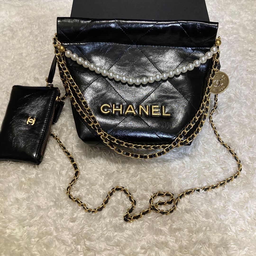 CHANEL ポーチパール付き　2wayバッグ CHANEL ポーチ、パール付き ノベルティ2wayバッグ - メルカリ
