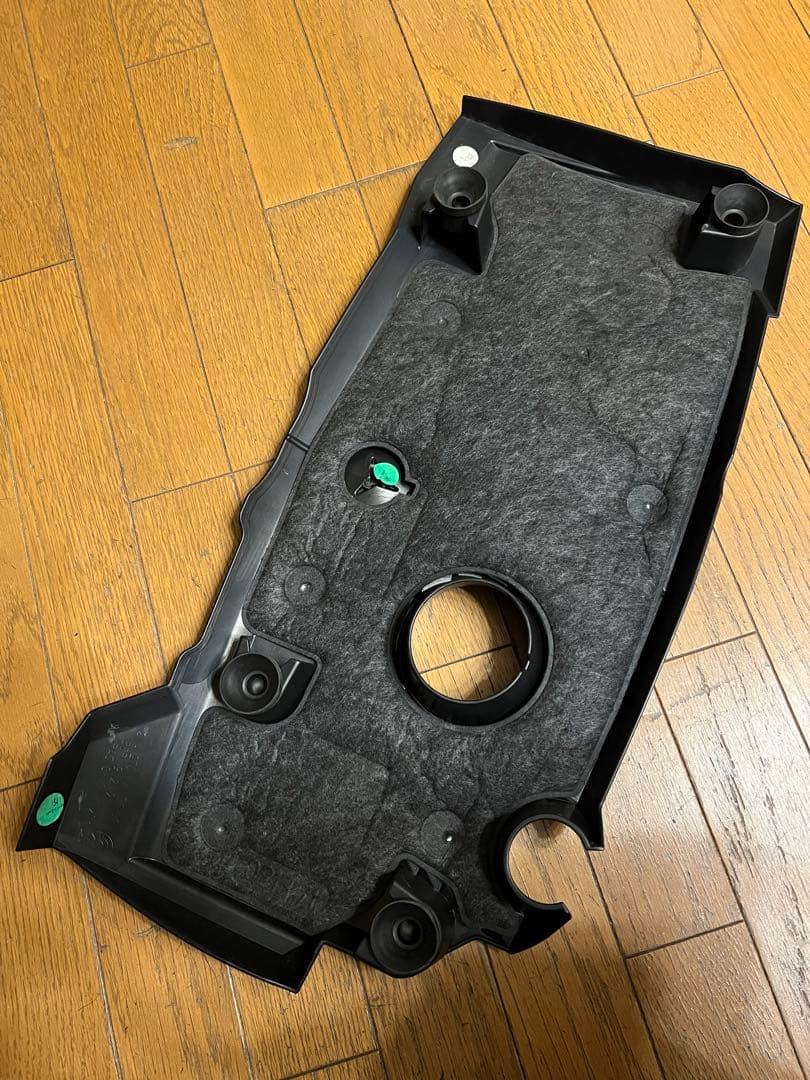 ベンツ エンジンカバー W246 W176X156 C117 - メルカリ