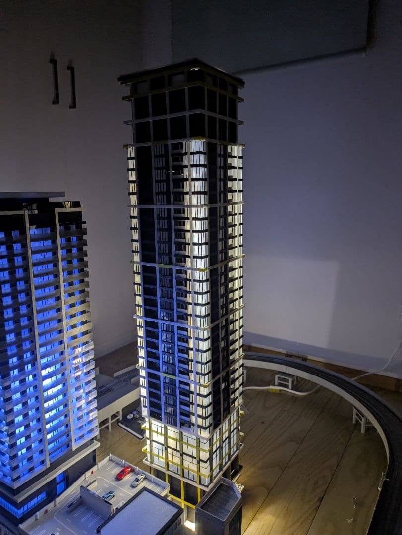 Nゲージ　自作ストラクチャー　超高層マンション　タワマン　ジオラマ Nゲージ 自作ストラクチャー 高層マンション タワマン - メルカリ