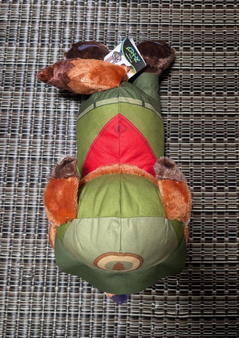 ズートピア2 赤いほっぺ 寝そべり スーパーラージぬいぐるみ ニック