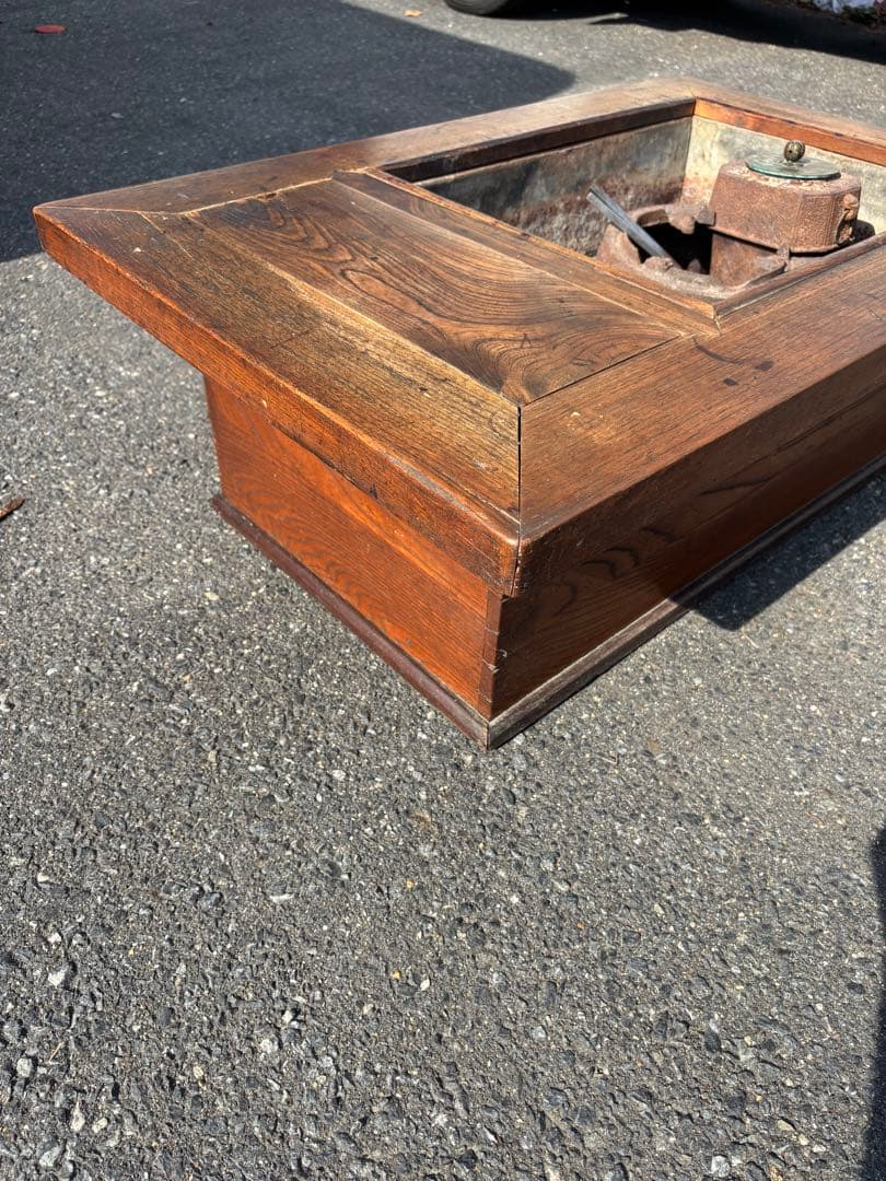 長火鉢 龍文堂酒燗器付 銅蓋 火箸付 囲炉裏座卓 引出し付き 灰付 当時