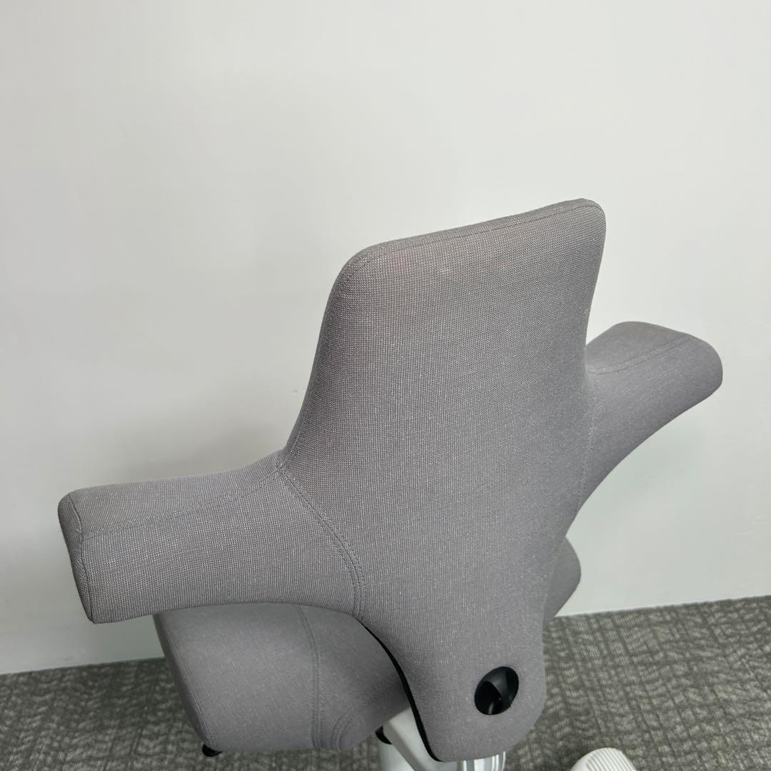 E】オフィスチェア HAG Capisco ホーグ カピスコ 布張 グレー - メルカリ