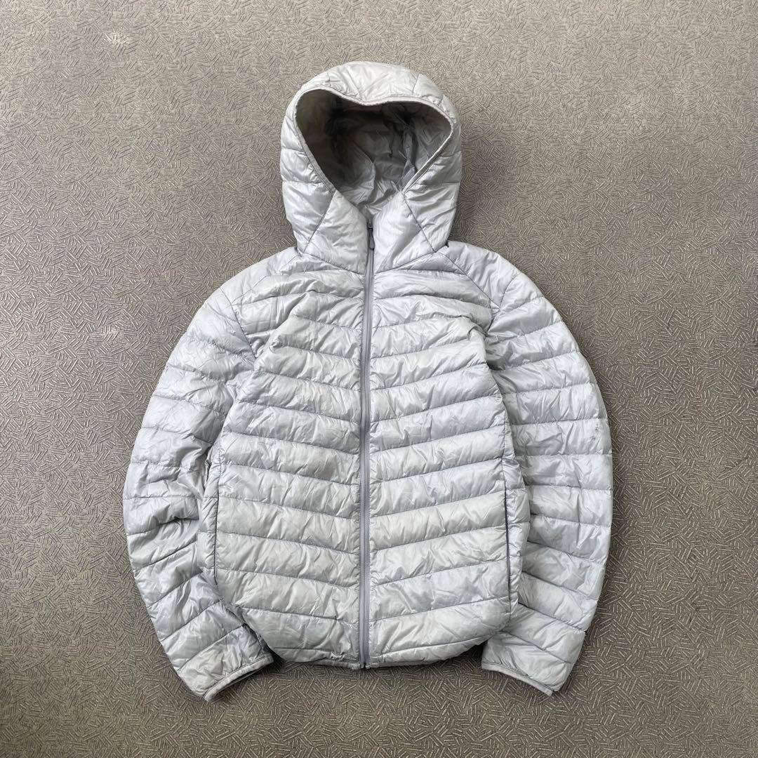 old uniqlo 00s y2k down parkar silver - メルカリ