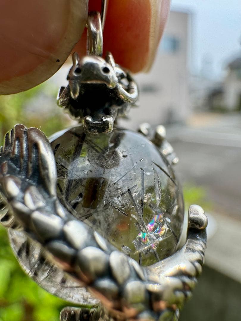 怪蟲伝闘さん専用】ブラックルチル ペンダントトップ 虹あり S925