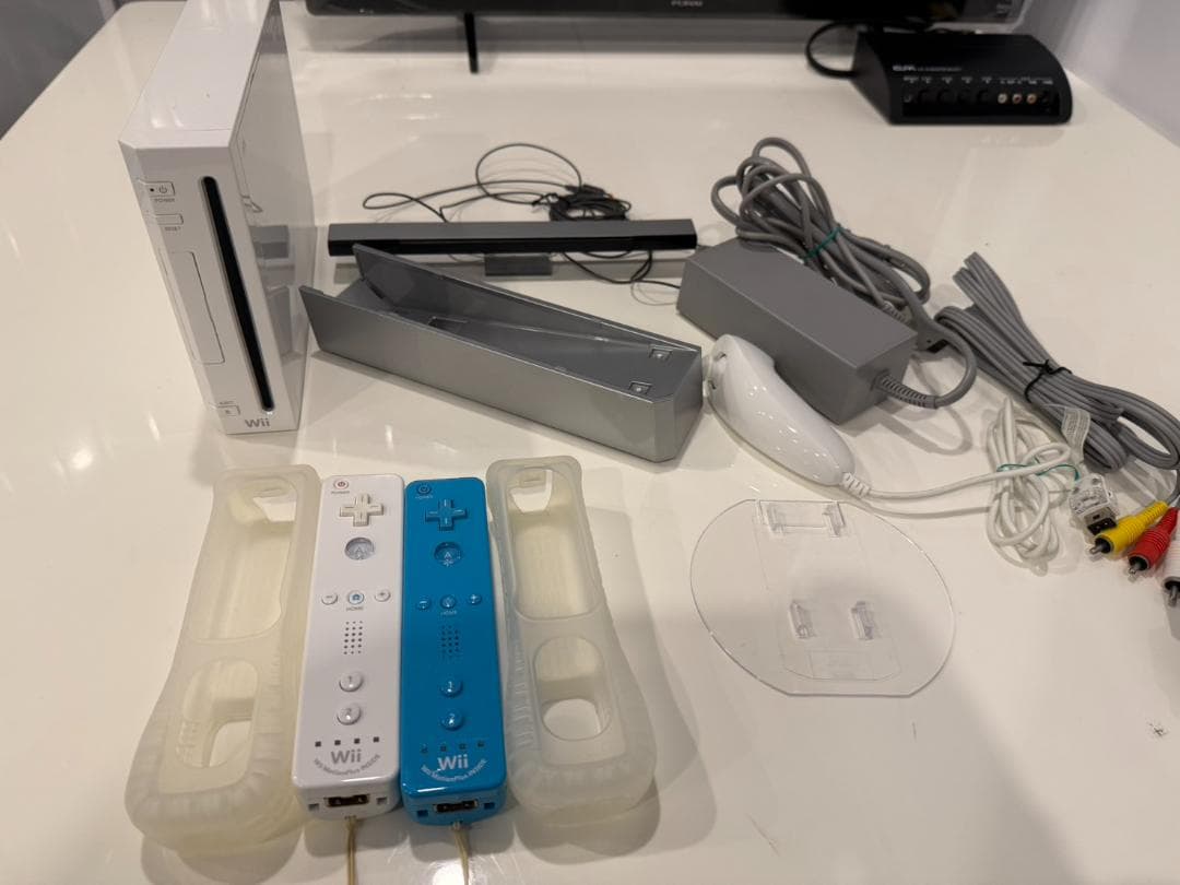 Wii本体 Wii Fit Plusセット - メルカリ