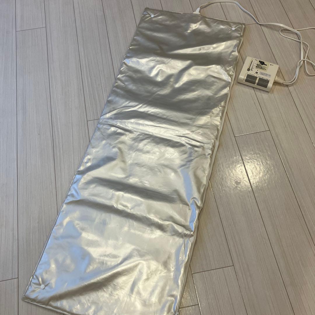 美品★ヴィーナスボディサウナマット★エステ★遠赤外線サウナ★美容★ヒートマット 楽天市場】ヴィーナスボディサウナ3 【ヒートマット】【エステマット